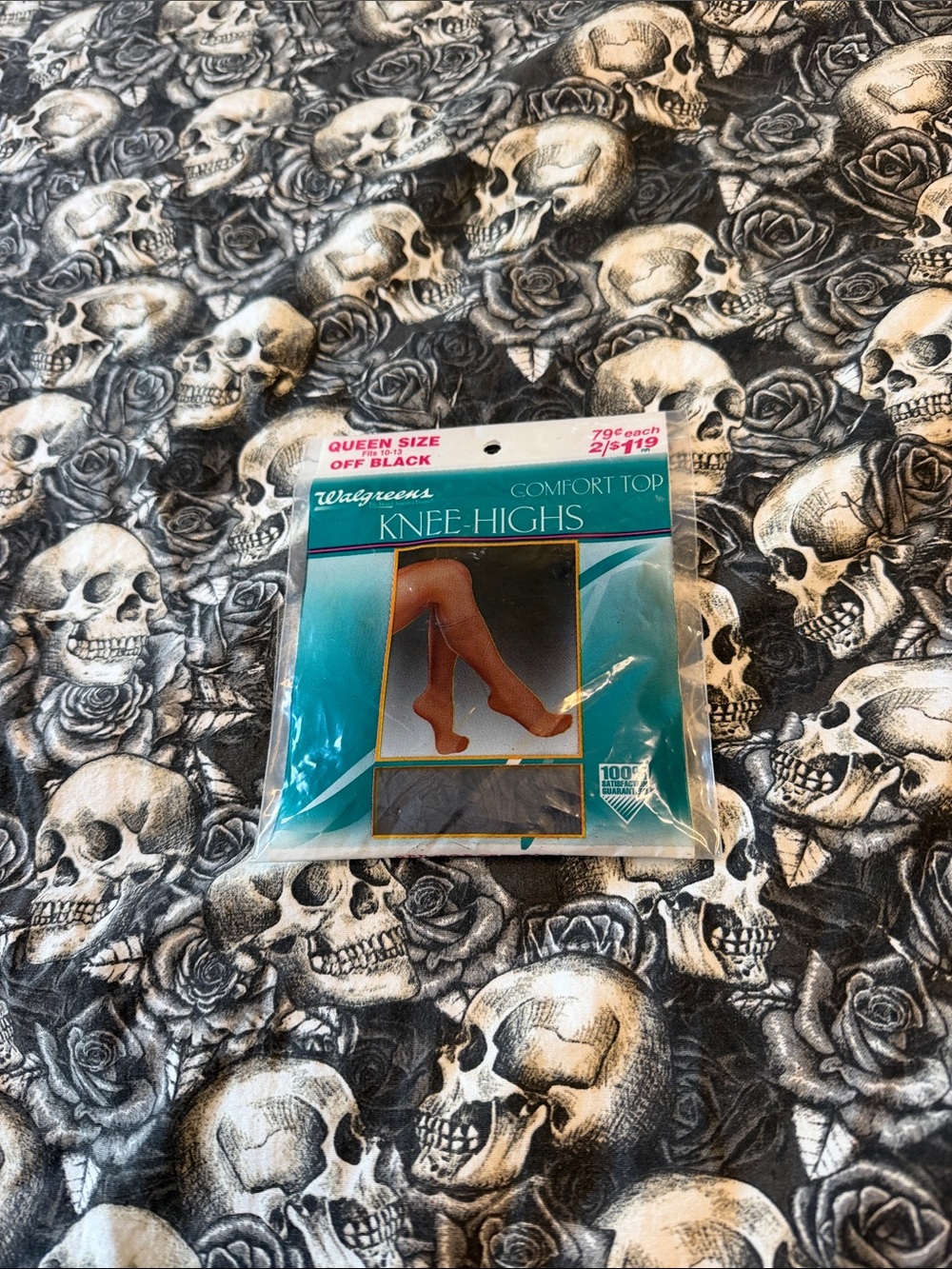 Vintage NOS Walgreens Comfort Top Knee-Highs - Off Black 100% nylon spandex band